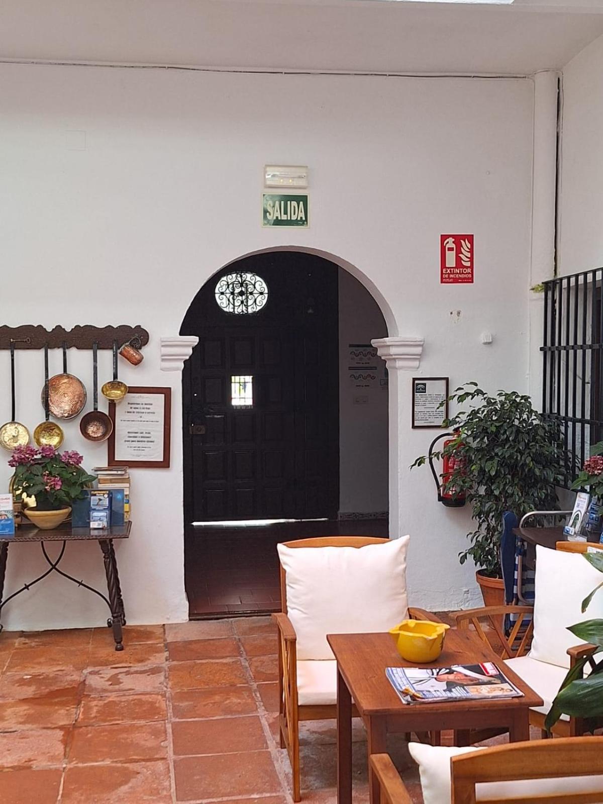 Hostal Gran Capitan Chipiona Exteriér fotografie